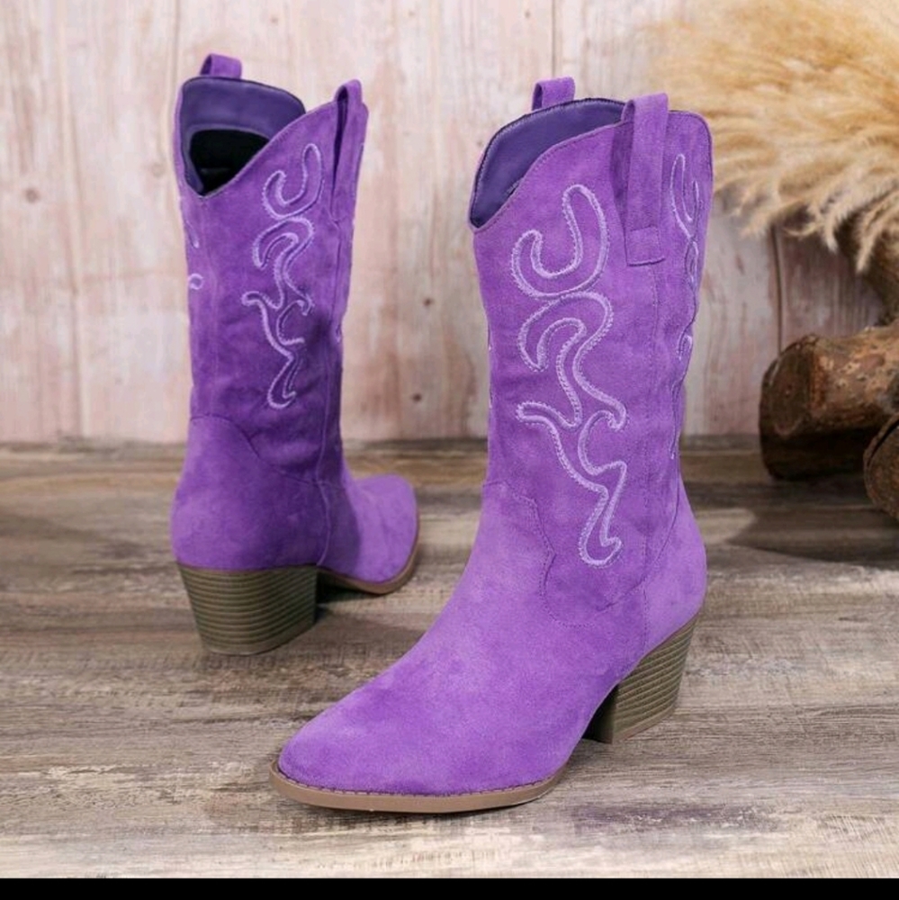 NEW WOMENS PURPLE💜 EMBROIDERED WEDGE SLIP-ON BOOTS - Picture 1 of 10